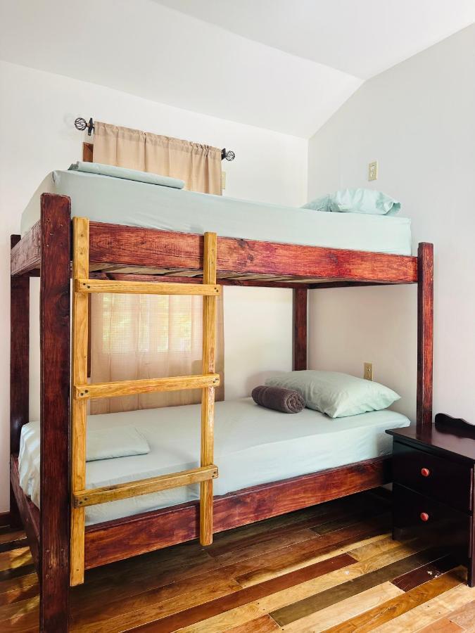 The Placencia Inn Ngoại thất bức ảnh